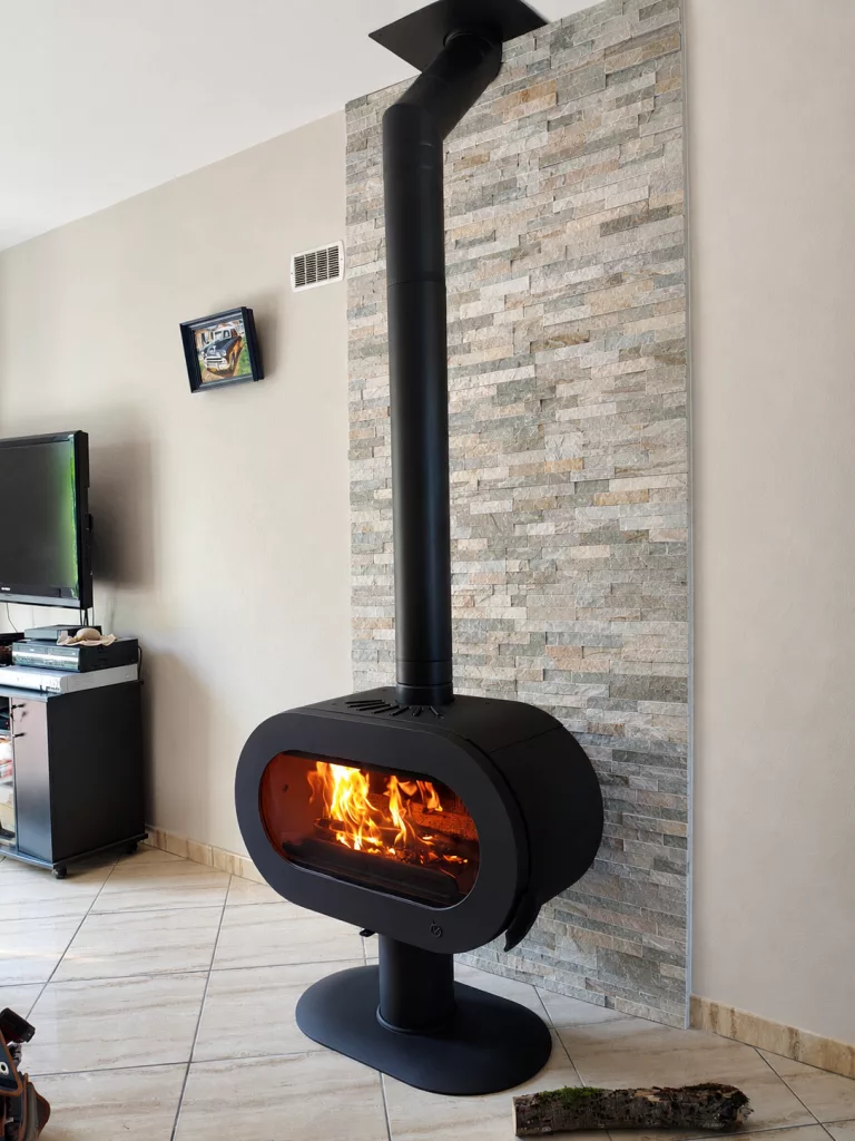Poêles à bois – Poêle à bois Fonte Fifty Plus sur Pied – boulzicourt